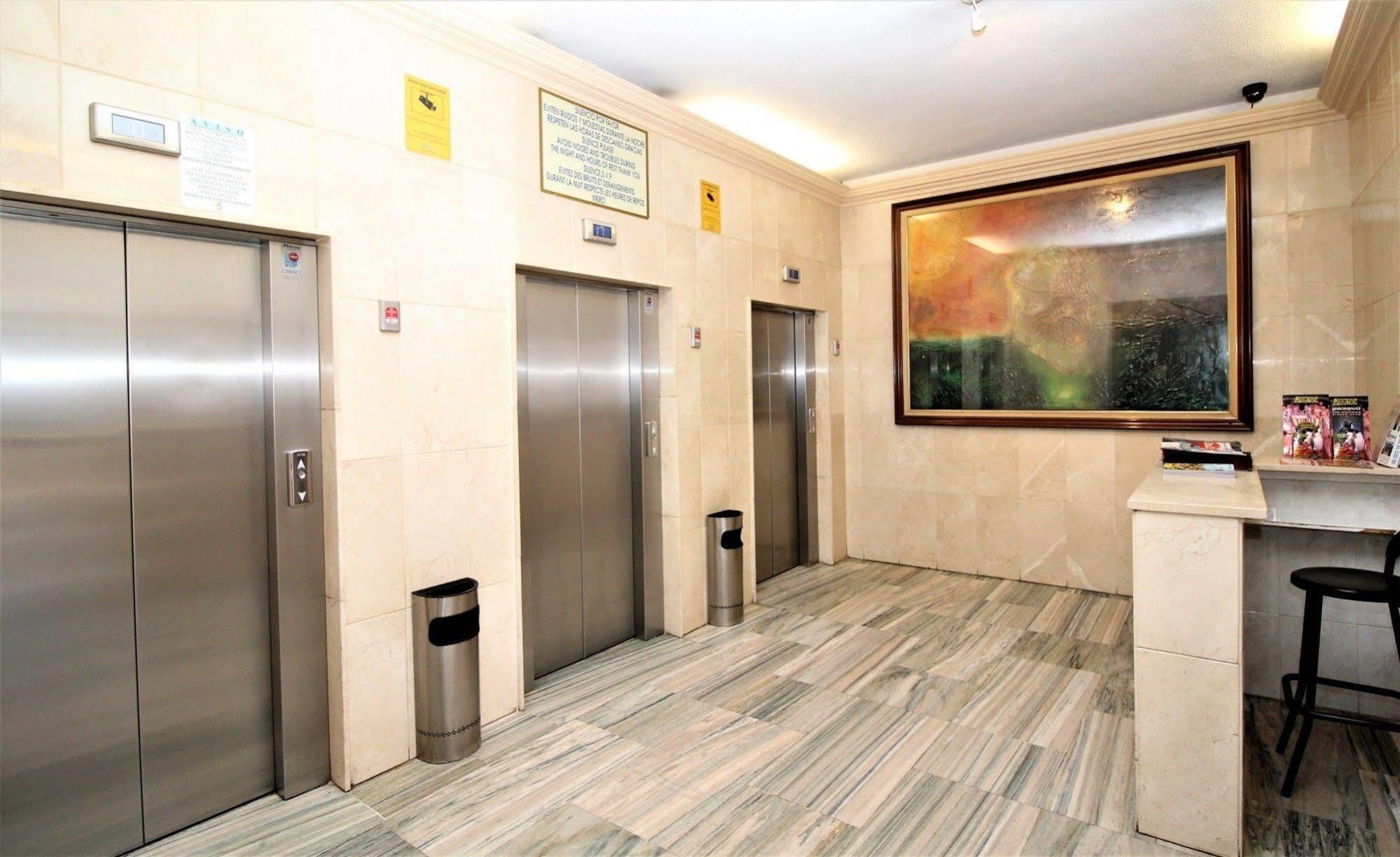 Acuarium 3 studio - Zand Properties Benidorm Esterno foto